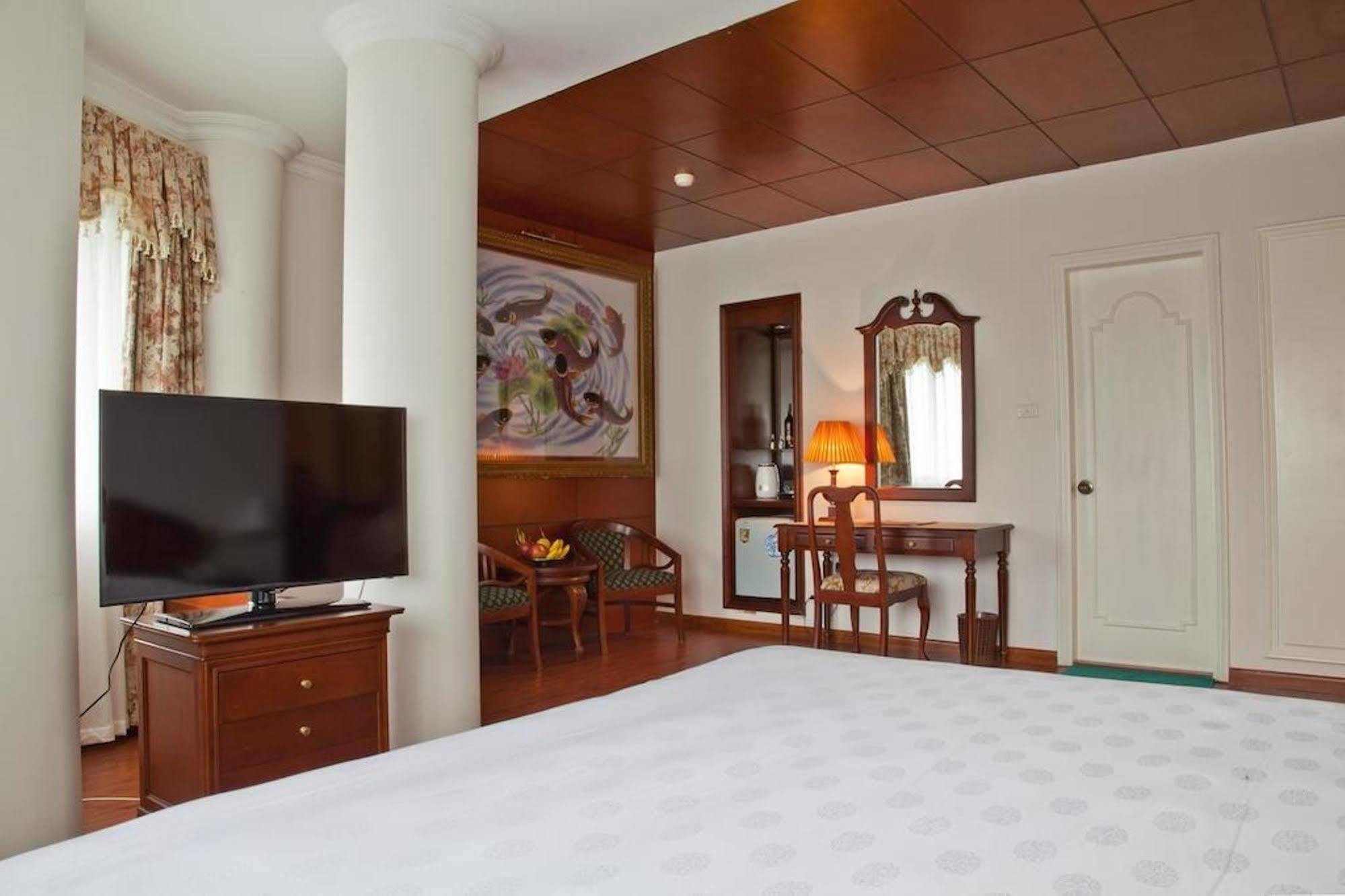 Green Park Hotel Hanoi Exteriör bild